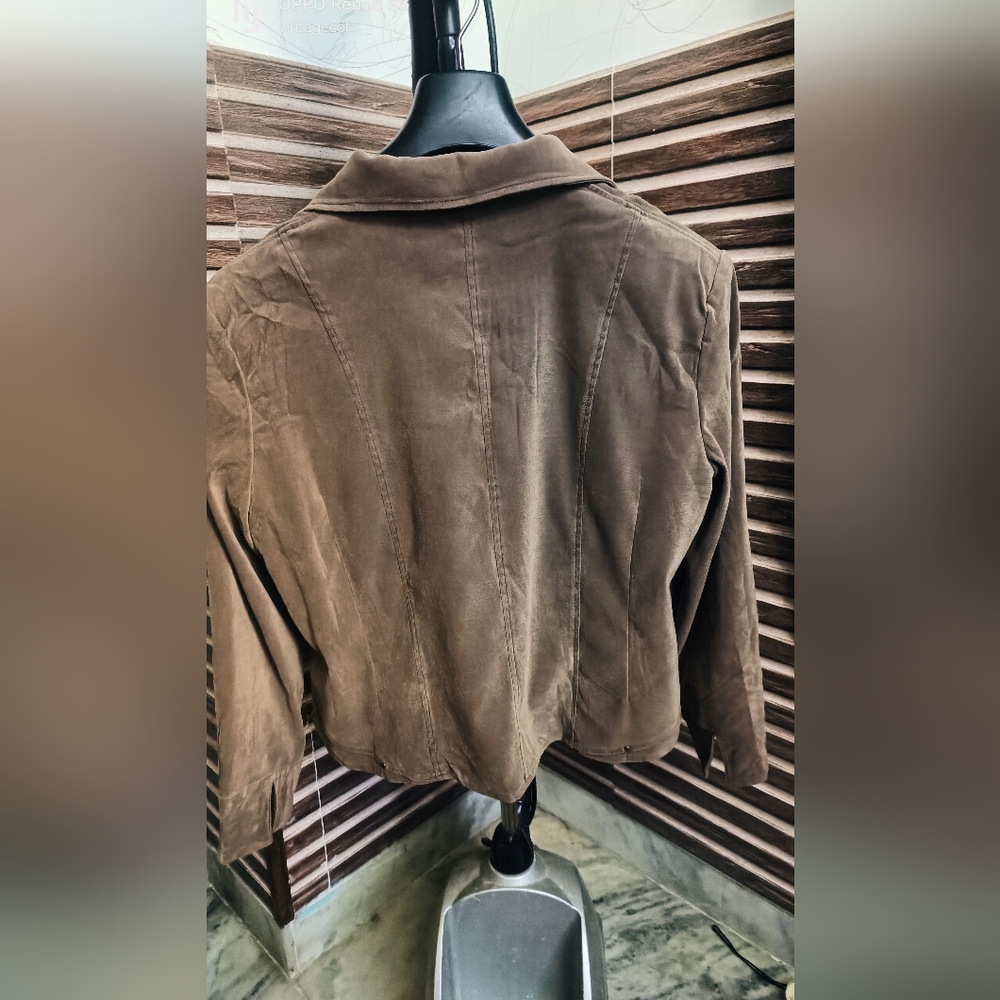 Jacket for her light weight - Picture 6 of 6